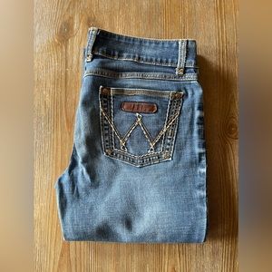 WOMEN'S WRANGLER RETRO MAE JEAN